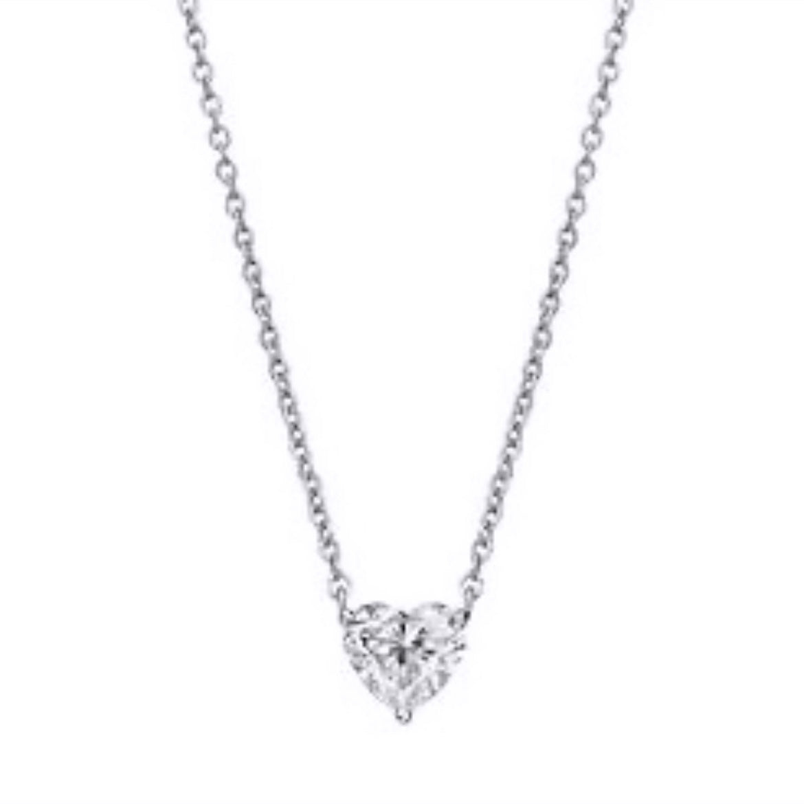 תליון יהלום בחיתוך לב EMILY