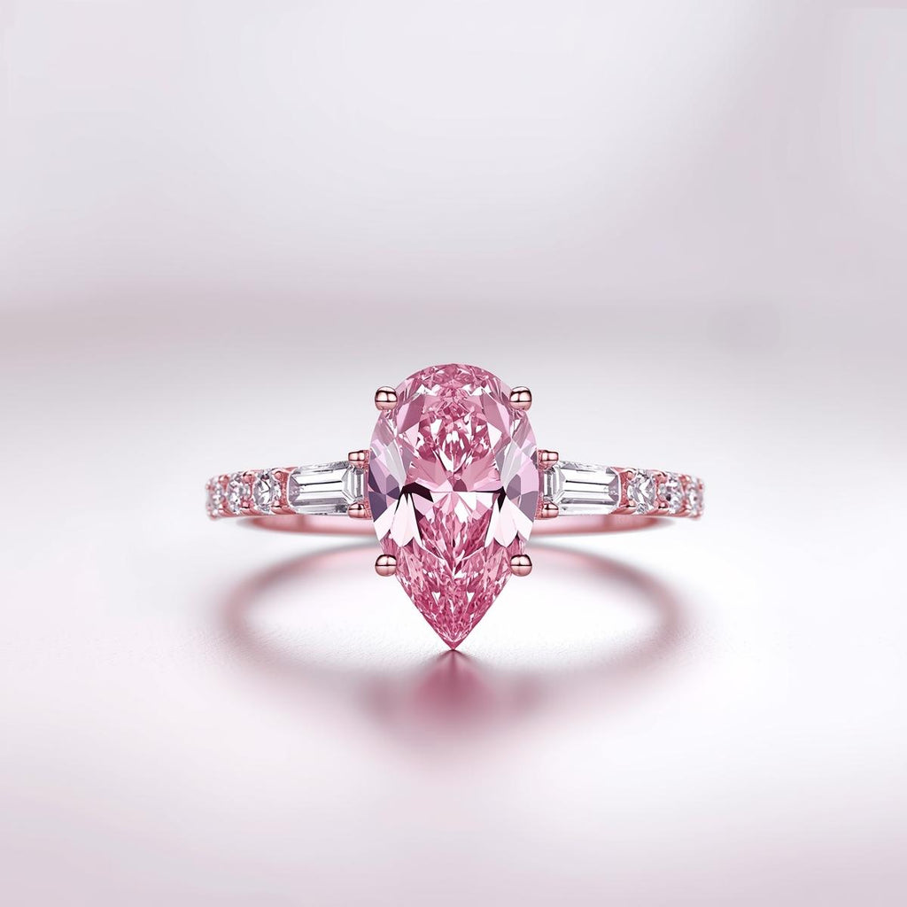 טבעת יהלום ורוד מעבדה בחיתוך טיפה  יוקרתית 1.5 קראט ZOAR