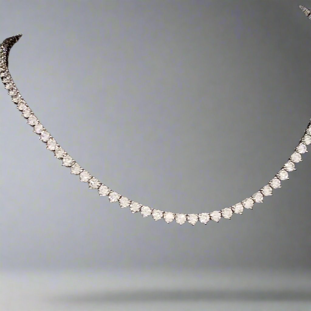 EDEN קולייר יהלומים דגרדה 3 שיניים בחיתוך עגול