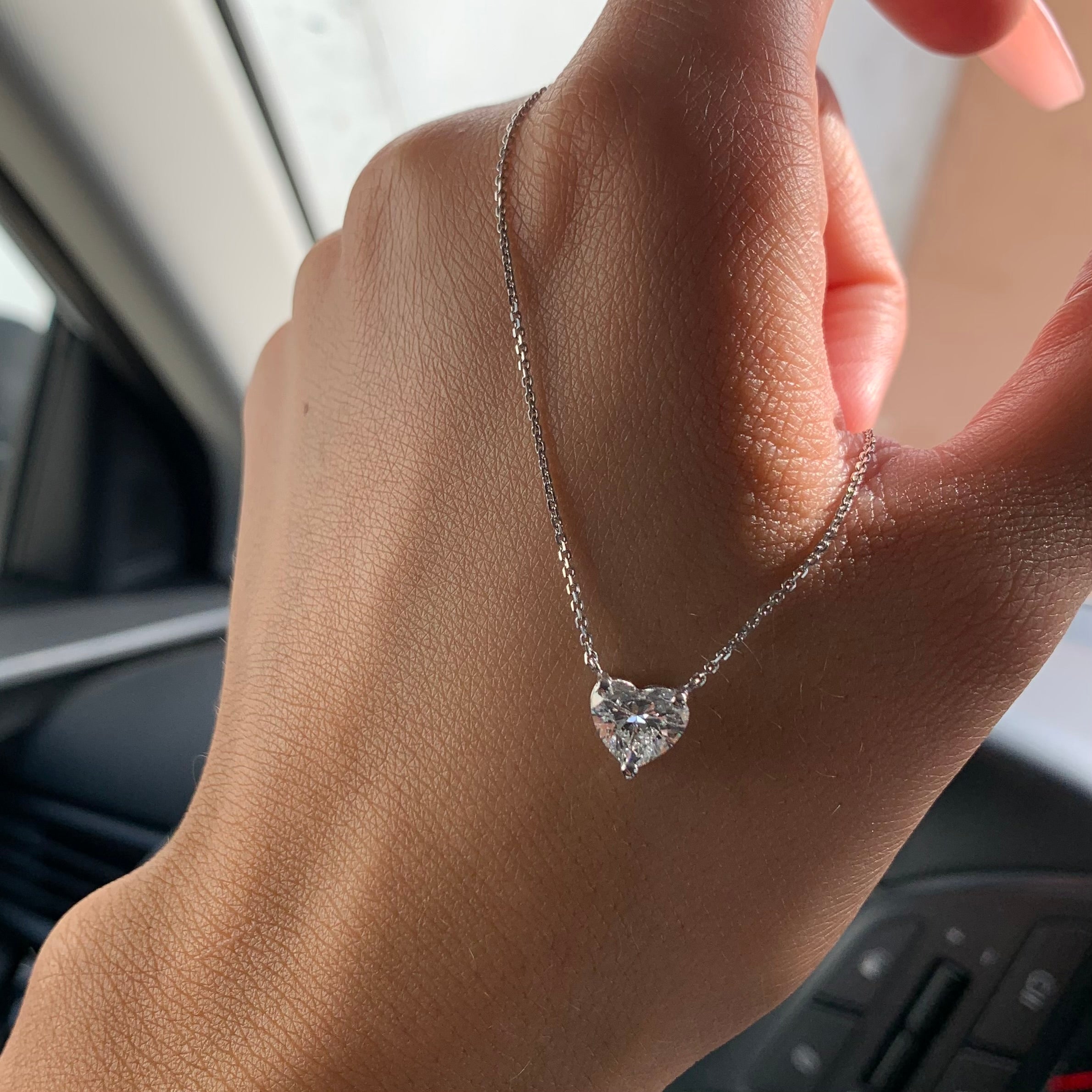 SHELLY תליון יהלום בחיתוך לב 1 קראט