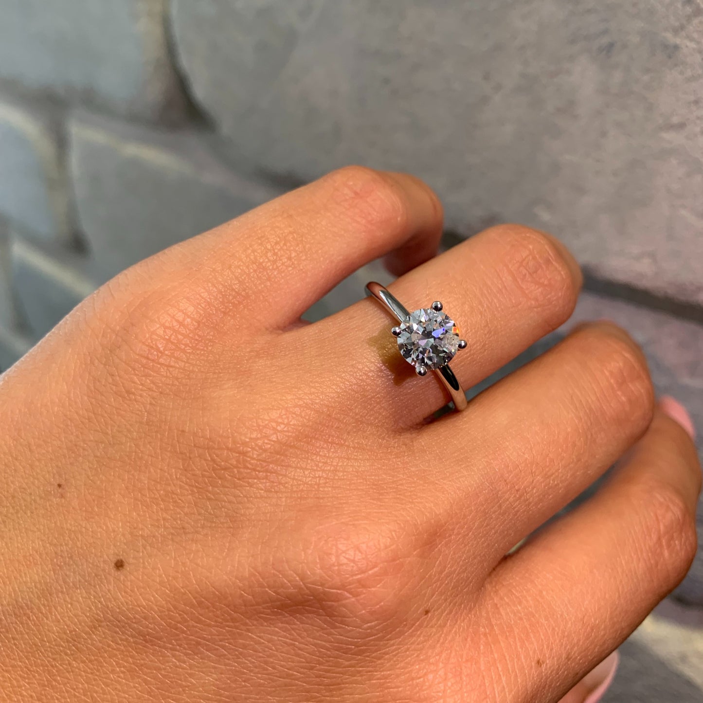 טבעת יהלום בחיתוך עגול סוליטר קלאסית 1.20 קראט KIM