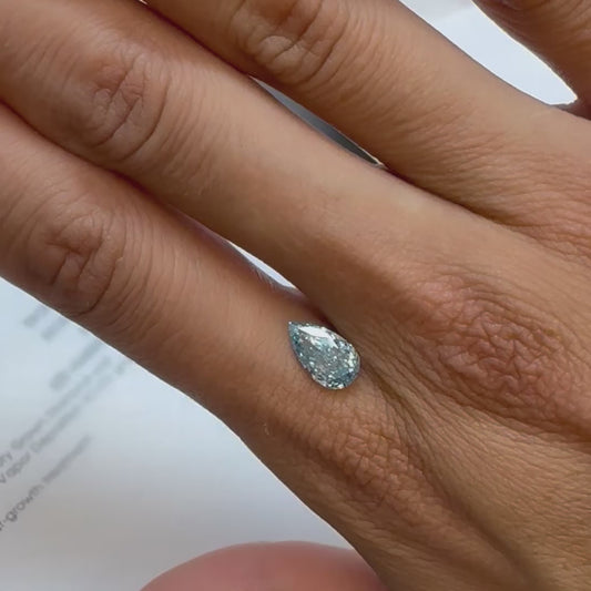 טבעת יהלום כחול מעבדה בחיתוך טיפה  BELLY